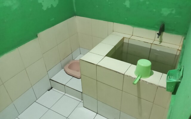 Penginapan 99 by ZUZU