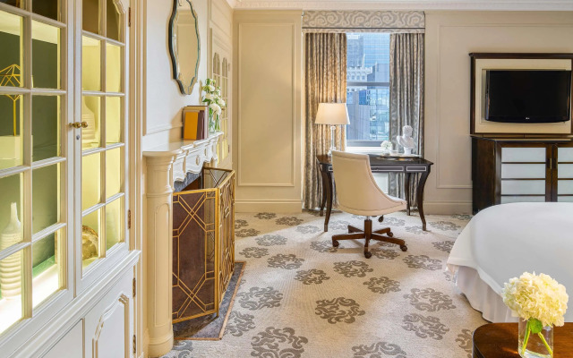 Fairmont Hotel Vancouver