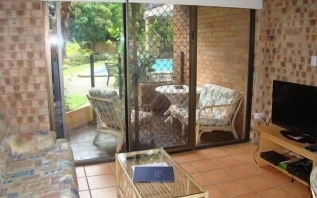 Noosa Yallambee Holiday Apartments