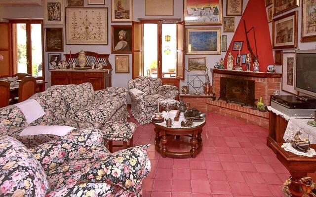 Stunning Home in Ardea With 4 Bedrooms and Wifi