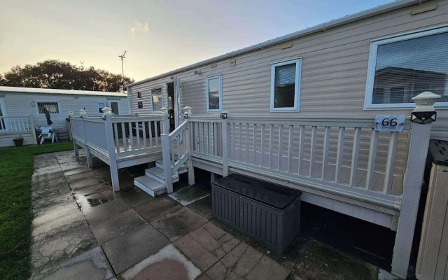 Jayden 3 bed Balcony