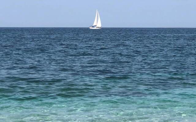 Nice Apartment in Isca Marina With 1 Bedrooms