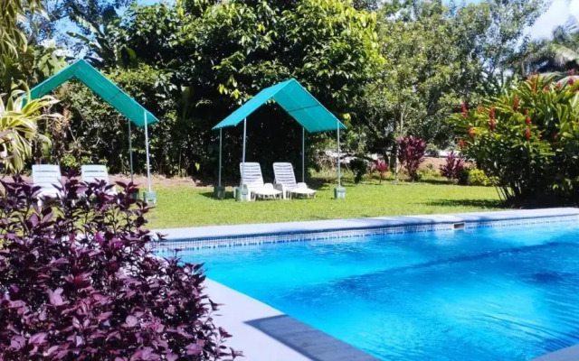 Casona Rústica & Bungalow