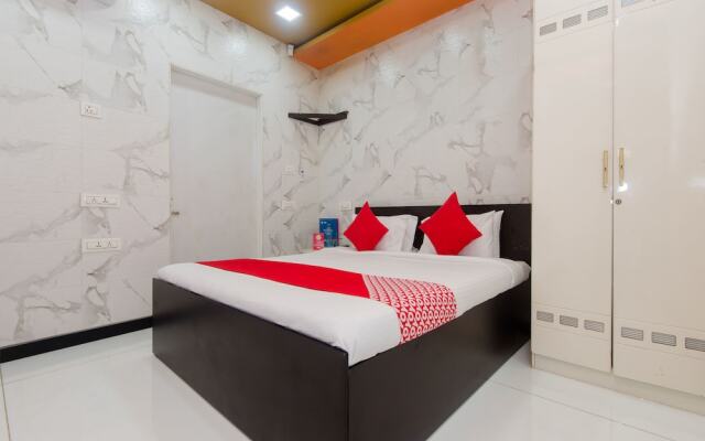 OYO 13601 Madam Re Hospitality Bhandup