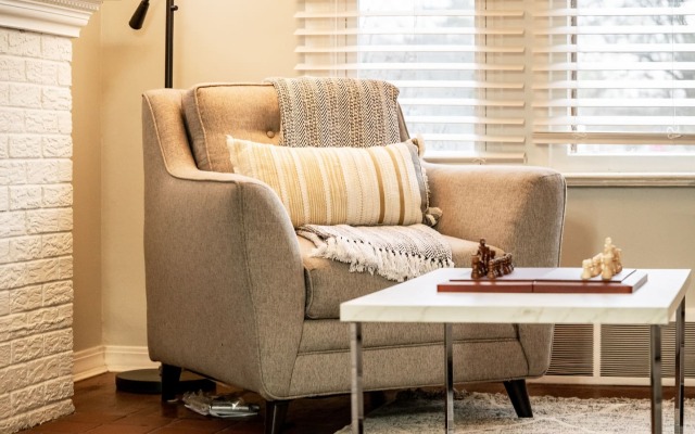 Stylish getaway of University District