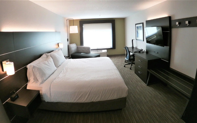 Holiday Inn Express & Suites Hood River by IHG