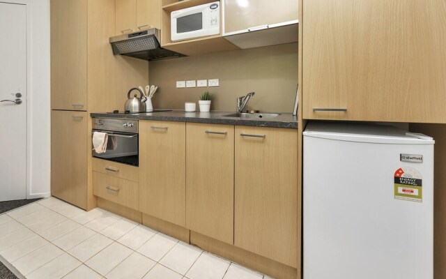 Central 12th Floor City Apartment