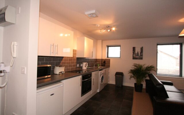 Central Serviced Apartments - 84 Gloucester Rd