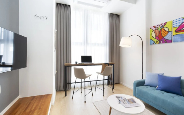 Busan Gwangalli Studio 202