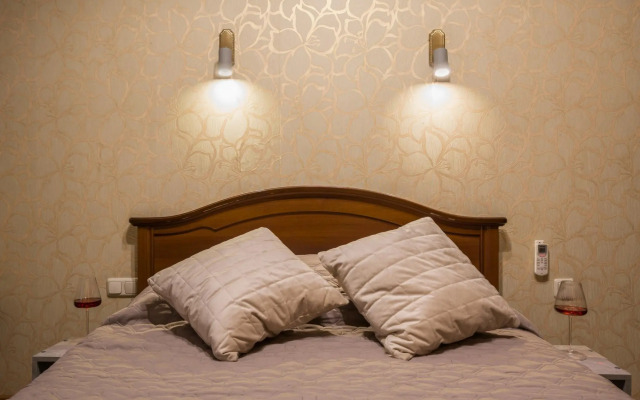 Апартаменты на улице Восстания 42