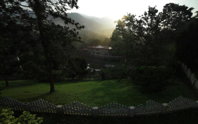 Broad Bean Resort & Spa