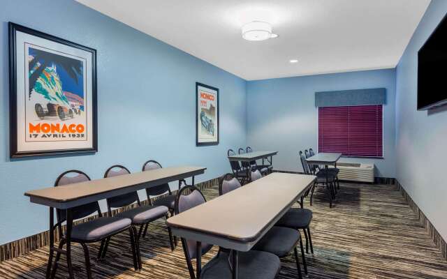 La Quinta Inn & Suites by Wyndham Sebring