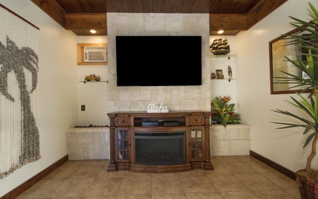 Royal Waikiki Penthouses