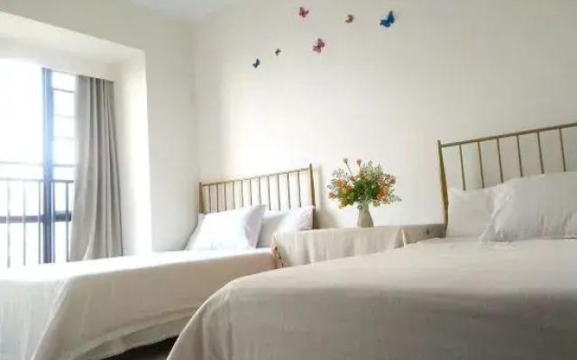 Guanlan New Town Holiday Apartment (Haikou Guanlanhu New Town Upper East)