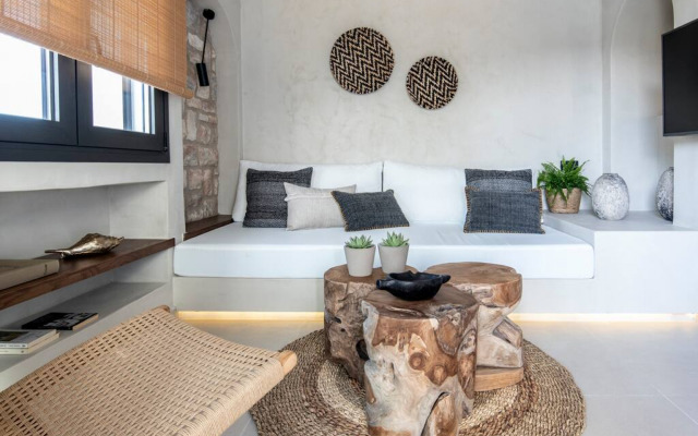 Beachfront Suite