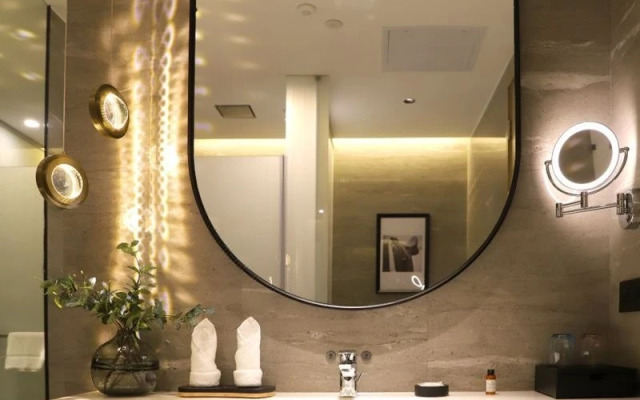 One City Rezen Hotel
