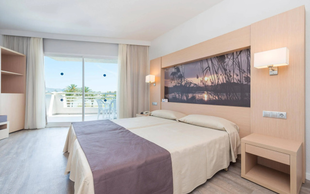 Eix Lagotel Holiday Resort