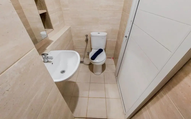 Good Deal and Comfy Studio Apartment at Springwood Residence