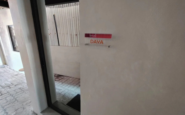 La Ud Lounge and Hostel