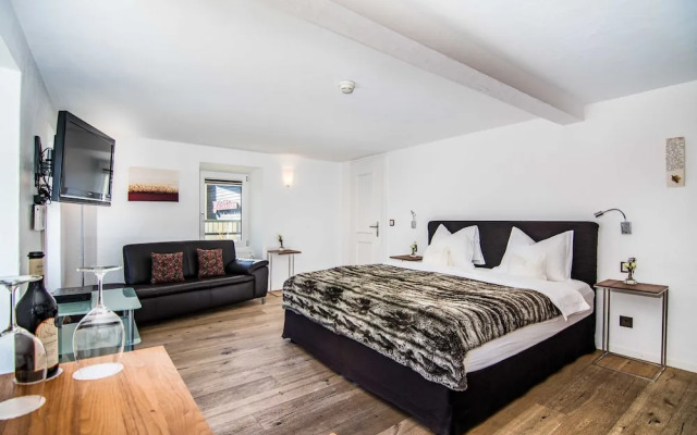 Waldhotel Fletschhorn - Panoramic Retreat in Saas Fee