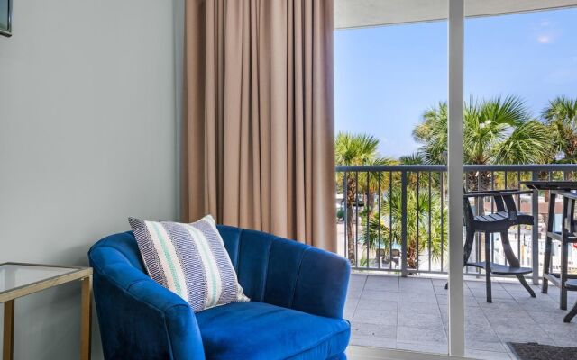 Destin West Bayside Pelican #308