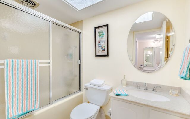 Redington Towers 406 by Vtrips