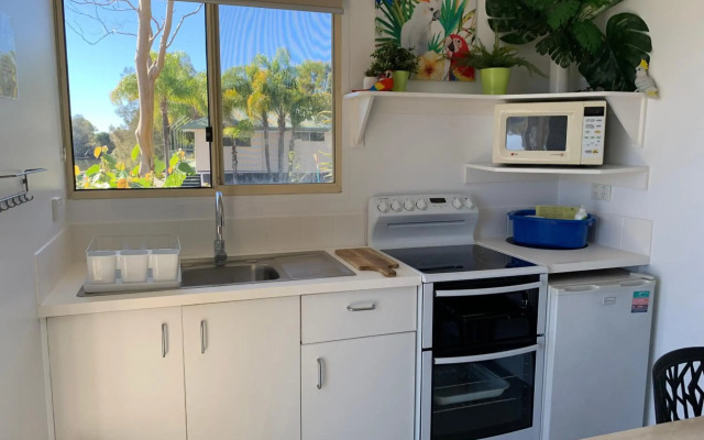 Maroochy River Bungalows