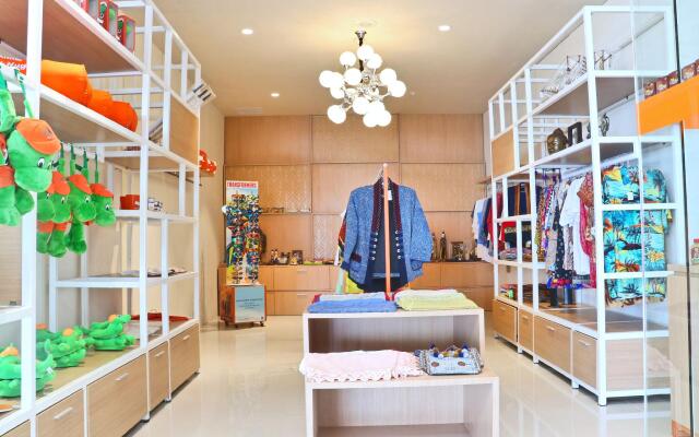 HARRIS Resort Barelang Batam