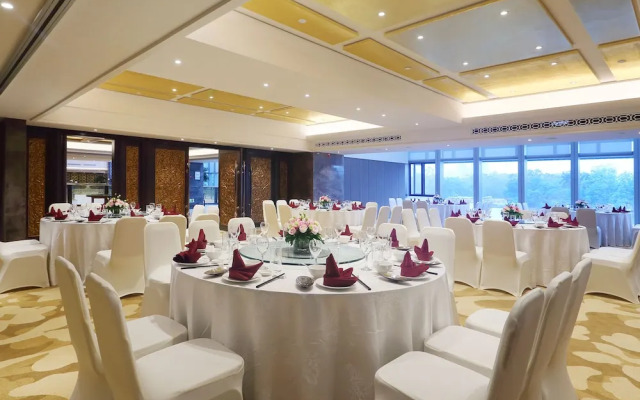 Fuzhou Lakeside Hotel