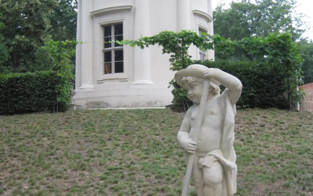 Travel Art Boardinghouse (Lazarettstr.)