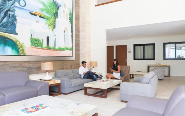 Hotel Grand Fifty Suites