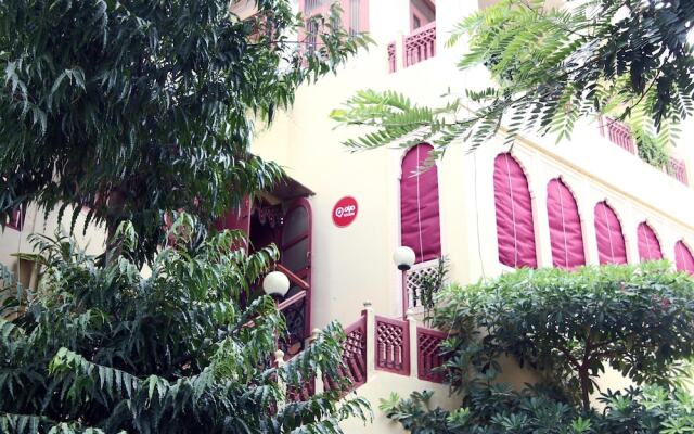 Hotel Mandela House by OYO Rooms