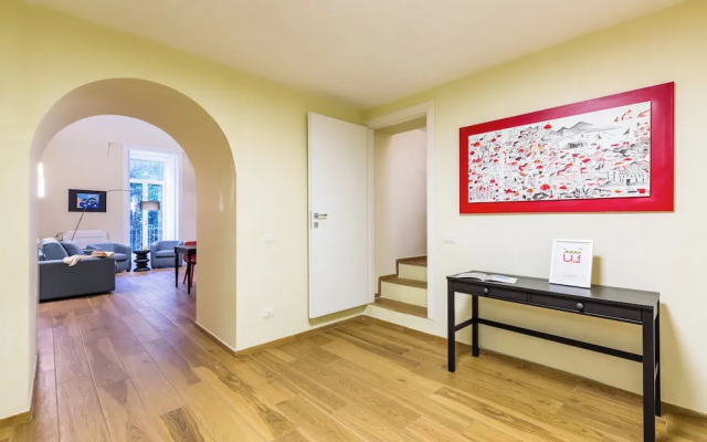 Apartment in the Heart of Nightlife