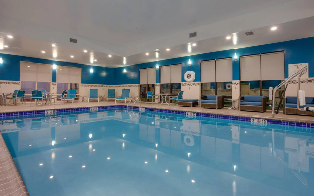 Hampton Inn & Suites Philadelphia/Bensalem