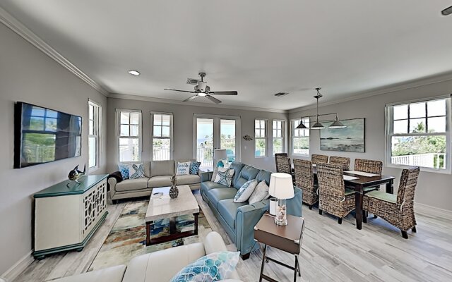 77tingln 4 Bedroom Home