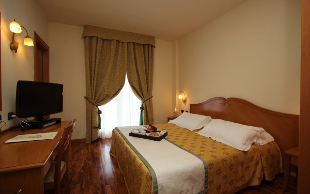 Hotel Camoretti