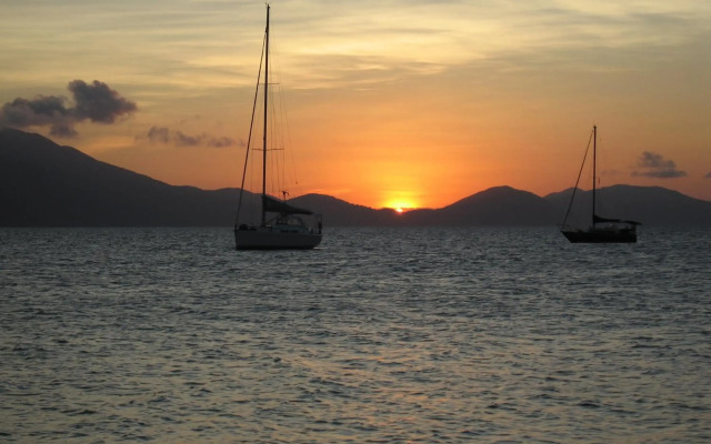 Bay Villas Resort