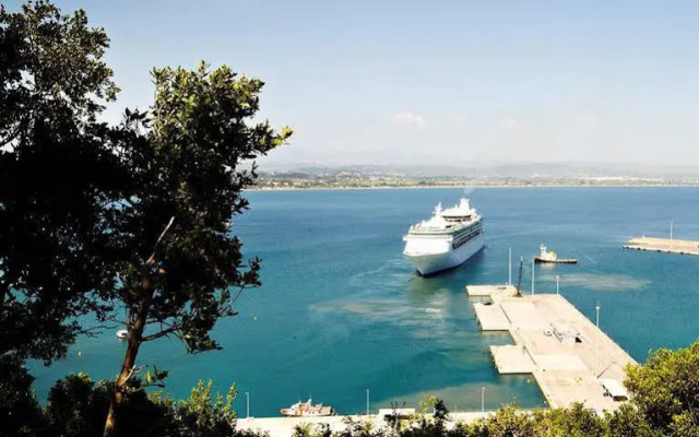 Orizontes View Hotel