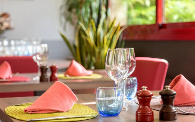 Logis Hôtel La Terrasse Fleurie