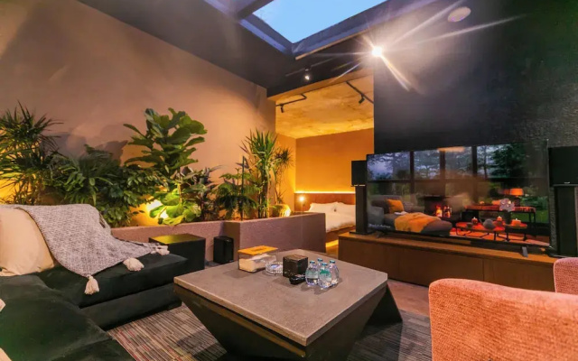 Portal Chalets With Private Pool-Al Arid