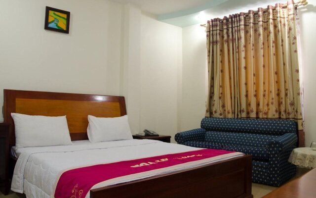 Hoa Lu Hotel