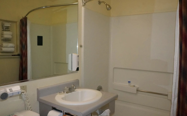 Americas Best Value Inn & Suites Oroville