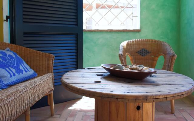 Welcomely - Sardinian Stone House