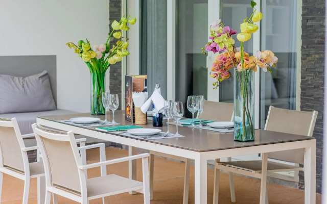 The Friendship Villa by Amatak