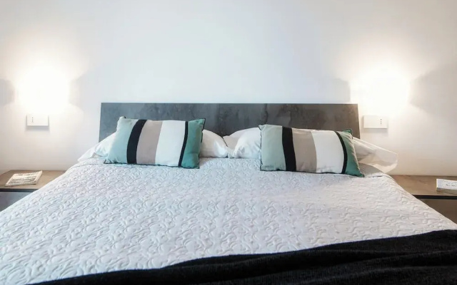 Cozy JOIVY Suite 3 with parking