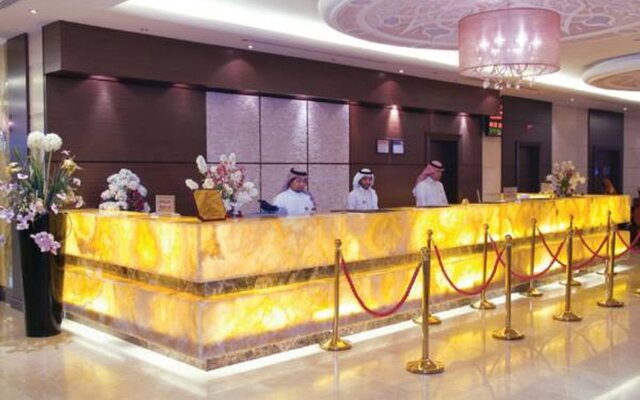 Dar Al Eiman Royal Hotel