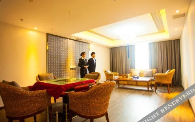 Rongting Holiday Inn Luoping