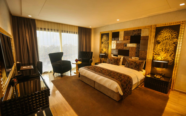 Suite Hotel Casa Diamond - Image 6