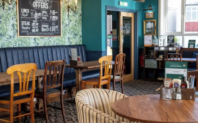 Commodore Hotel Bournemouth by Greene King Inns