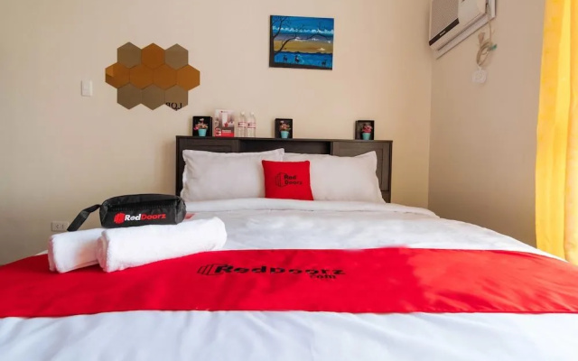 Reddoorz Premium Near Mrt North Avenue Station